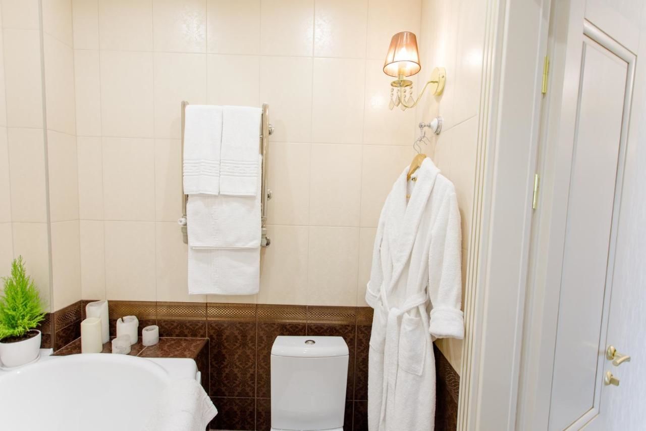 Апартаменты Royal Suite apartment with jacuzzi Сумы-17