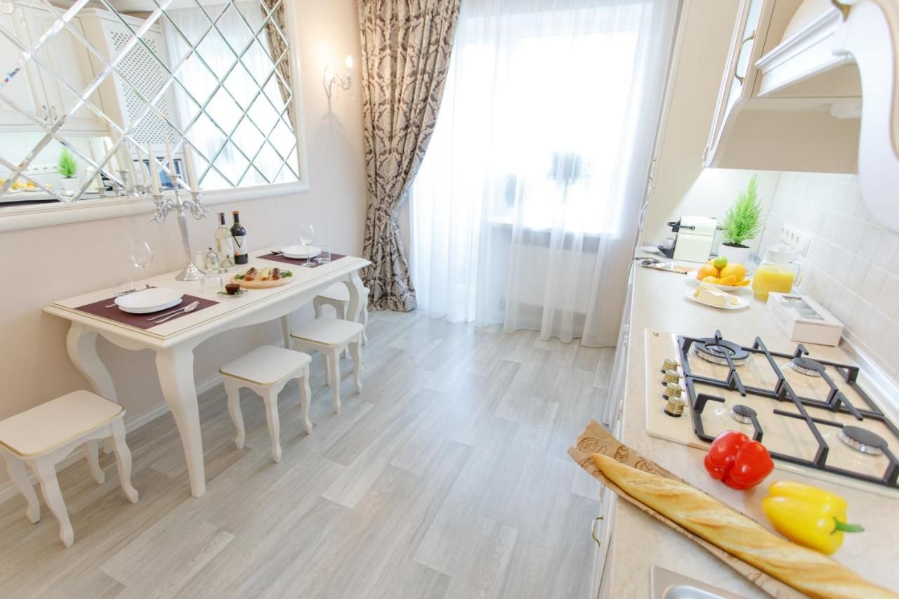 Апартаменты Royal Suite apartment with jacuzzi Сумы-5