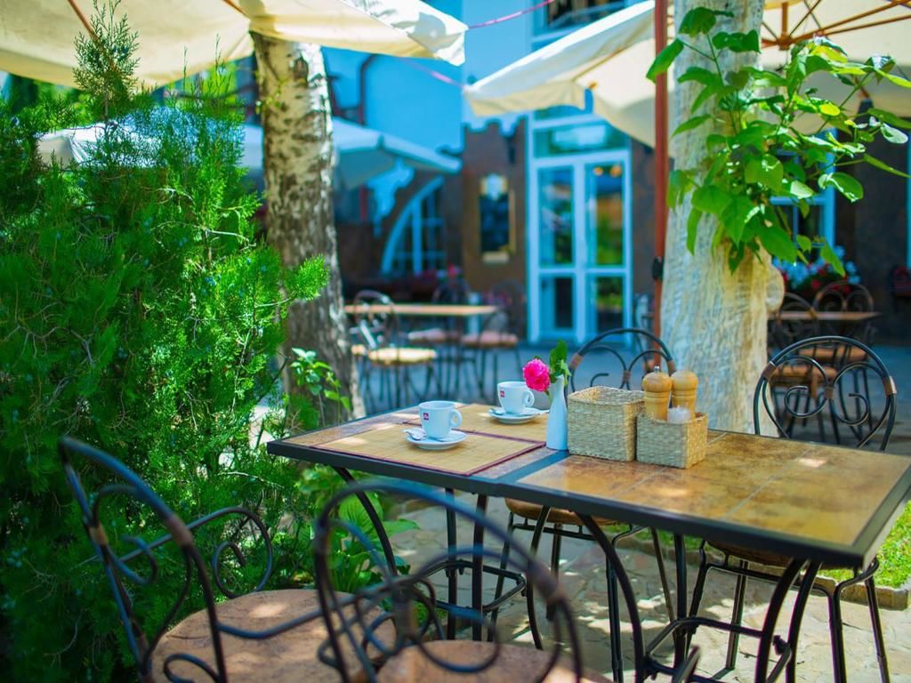 Апартаменты Royal Suite apartment with jacuzzi Сумы-56