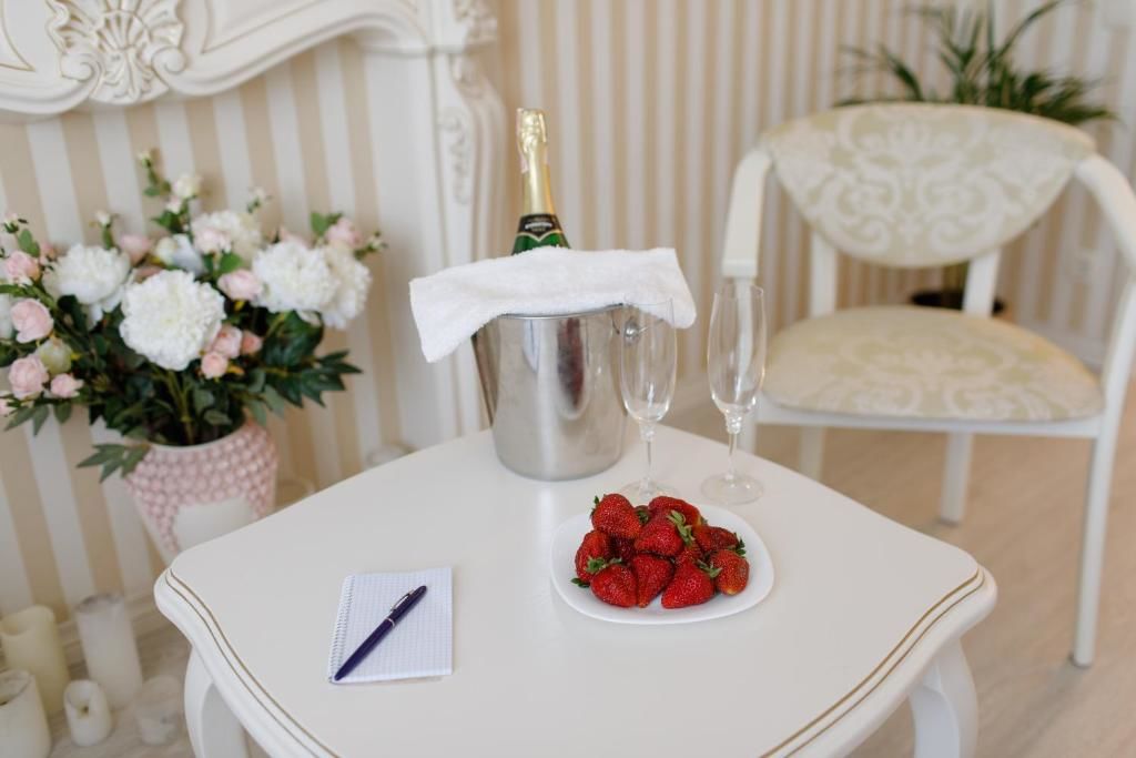 Апартаменты Royal Suite apartment with jacuzzi Сумы-64