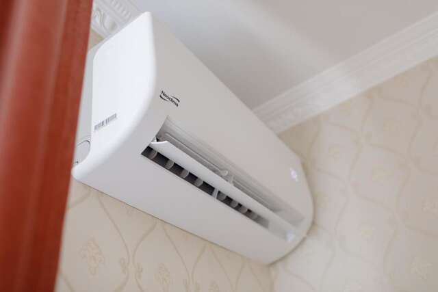 Апартаменты Royal Suite apartment with jacuzzi Сумы-47