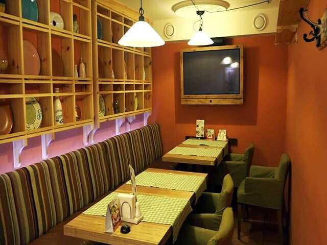 Апартаменты Royal Suite apartment with jacuzzi Сумы-51