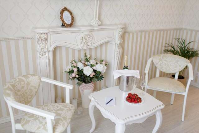 Апартаменты Royal Suite apartment with jacuzzi Сумы-9